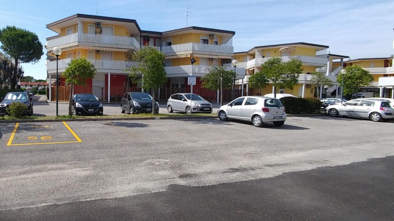 Condominio Miriam Bibione Exterior photo